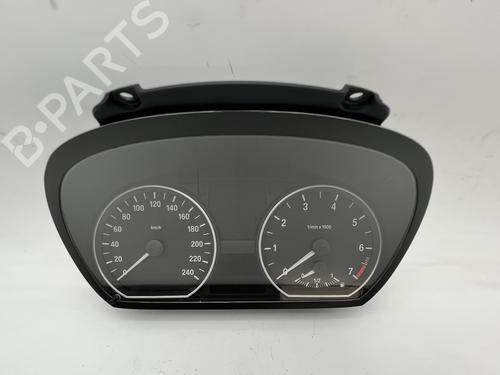 Kombiinstrument Kombiinstrument BMW 1 (E81) 116 i (122 hp) 39672356 39672356