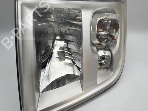 Højre forlygte Højre forlygte FORD TRANSIT Van (FA_ _) 2.2 TDCi (100 hp) 39670413 39670413