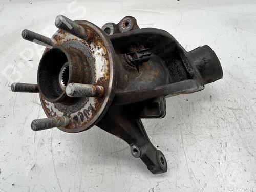 Used Left front steering knuckle Left front steering knuckle FORD KUGA II (DM2) 1.5 EcoBoost (150 hp) 39677625 39677625