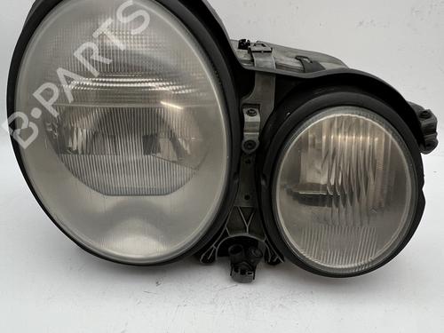 Used Right headlight Right headlight MERCEDES-BENZ E-CLASS T-Model (S210) E 220 T CDI (210.206) (143 hp) 39677266 39677266