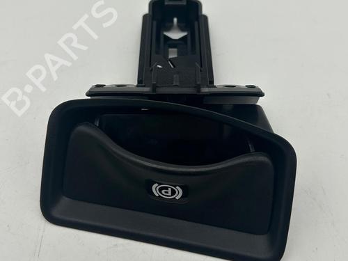 switch-mercedes-benz-cls-c219-2004-2005-2006-2007-2008-2009-2010-2011-39674491 main image