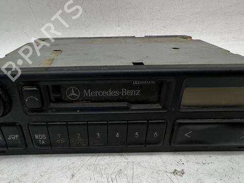 Used Radio Radio MERCEDES-BENZ M-CLASS (W163) ML 230 (163.136) (150 hp) 39680984 39680984