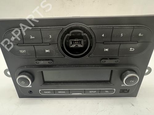 Used Radio Radio RENAULT TWINGO III (BCM_, BCA_) 1.0 SCe 70 (71 hp) 39678811 39678811