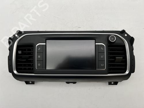 Used Display monitor Display monitor OPEL VIVARO C Bus (K0) 1.5 (120 hp) 39682834 39682834