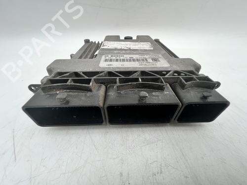 Used Engine control unit (ECU) Engine control unit (ECU) RENAULT SCÉNIC III (JZ0/1_) 2.0 dCi (JZ0L) (160 hp) 39681911 39681911
