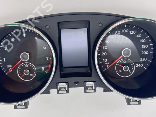 Used Instrument cluster Instrument cluster VW GOLF VI (5K1) 1.4 (80 hp) 40090318 40090318