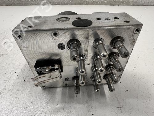 ABS pump BMW 7 (E65, E66, E67) 730 d | BP39674281M43 - Image 3