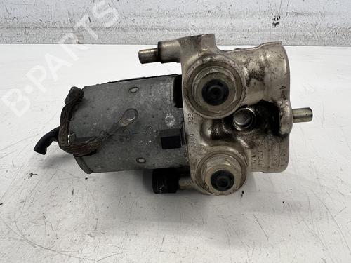 Used ABS pump ABS pump MERCEDES-BENZ 124 Saloon (W124) 200 E (124.021) (118 hp) 39676826 39676826