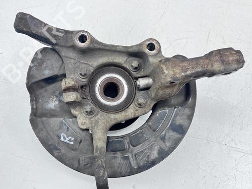 Used Right front steering knuckle Right front steering knuckle VOLVO C70 I Coupe (872) T-5 (240 hp) 39677309 39677309