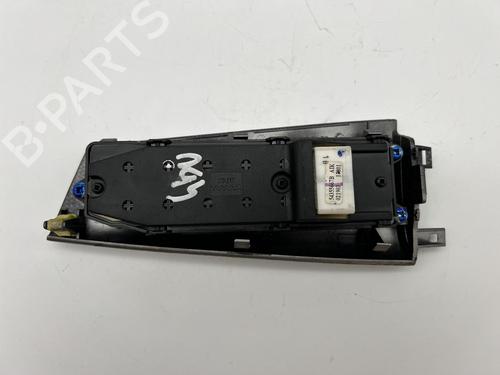 Left front window switch TOYOTA COROLLA Saloon (_E12_) 1.4 D-4D (NDE120_, NDE120R) | BP39674963I27 - Image 3