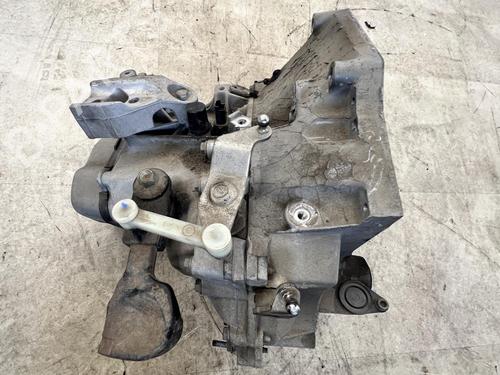 Gearkasse Gearkasse PEUGEOT 2008 I (CU_) 1.2 VTi (82 hp) 39682259 39682259