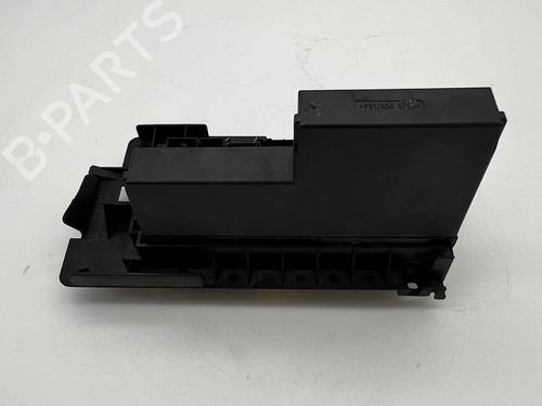 Used Fuse box Fuse box MERCEDES-BENZ C-CLASS (W202) C 180 (202.018) (122 hp) 39681447 39681447