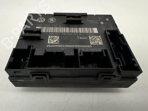 Electronic module SKODA YETI (5L) 2.0 TDI 4x4 | BP39672113M83  - Image 5