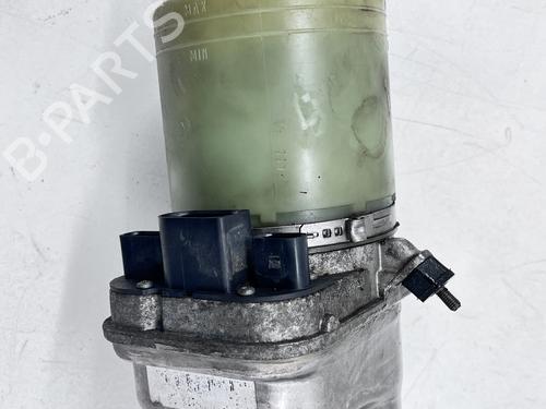 Used Steering pump Steering pump VW POLO IV (9N_, 9A_) 1.2 12V (64 hp) 39670151 39670151