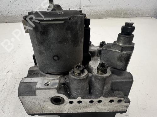 abs-pump-bmw-7-e38-1994-1995-1996-1997-1998-1999-2000-2001-39670922 main image
