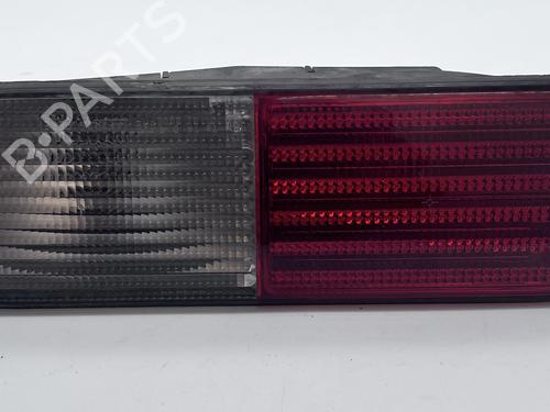 Højre baglygte kofanger Højre baglygte kofanger LAND ROVER DISCOVERY II (L318) 2.5 Td5 4x4 (139 hp) 39681816 39681816