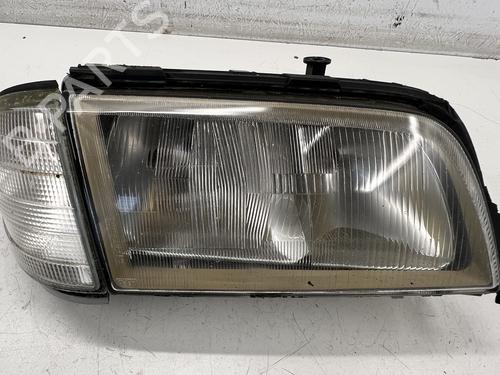 Used Right headlight Right headlight MERCEDES-BENZ C-CLASS T-Model (S202) C 200 T (202.080) (136 hp) 39681456 39681456