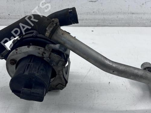 Used Secondary air pump Secondary air pump BMW 7 (E38) 730 i, iL (218 hp) 39674466 39674466