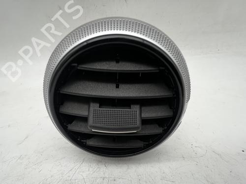 Difusor / Saída de ar Difusor / Saída de ar AUDI A3 (8P1) 1.6 TDI (105 hp) 39671070 39671070