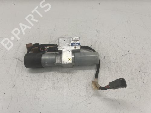 Soltagsmotor Soltagsmotor OPEL TIGRA TwinTop (X04) 1.8 (R97) (125 hp) 39884735 39884735