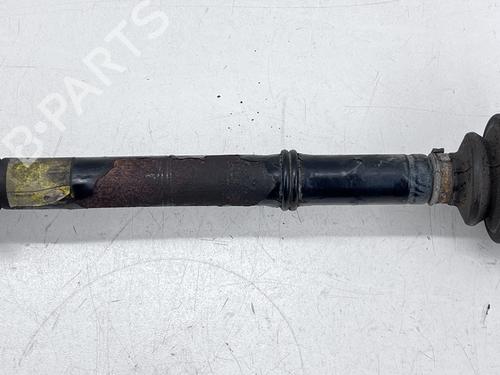 Drivaksel fortil venstre Drivaksel fortil venstre AUDI 80 B4 Saloon (8C2) 2.6 (150 hp) 39681646 39681646