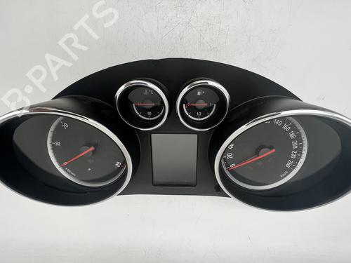 Used Instrument cluster Instrument cluster OPEL ASTRA J Sports Tourer (P10) 1.7 CDTI (35) (110 hp) 39675364 39675364