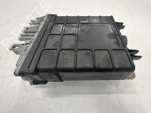 Used Engine control unit (ECU) Engine control unit (ECU) VW GOLF IV Cabriolet (1E7) 2.0 (115 hp) 39670133 39670133