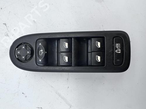 Used Left front window switch Left front window switch CITROËN C5 III (RD_) 2.0 16V (RDRFJC, RDRFJF) (140 hp) 39672360 39672360