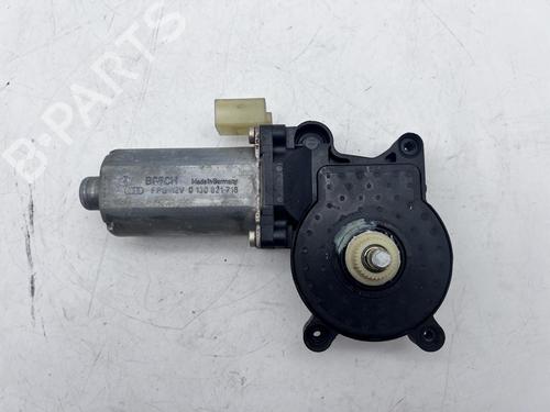 Left front window motor BMW 3 Touring (E46) 318 i | BP39672253E21 - Image 3