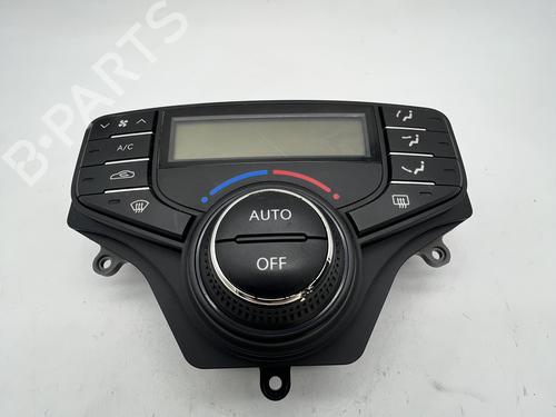 Used Climate control Climate control HYUNDAI i30 Estate (FD) 1.6 (116 hp) 39674925 39674925