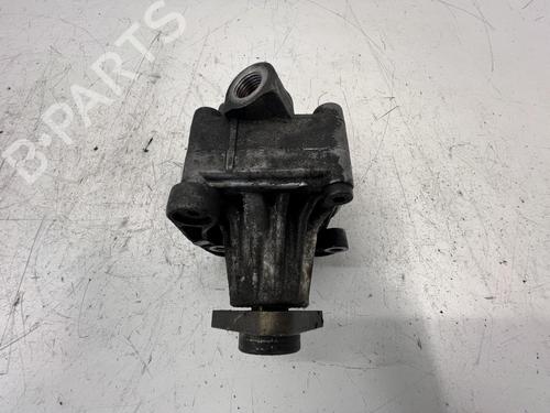 steering-pump-bmw-5-e34-1987-1988-1989-1990-1991-1992-1993-1994-1995-39673354 main image