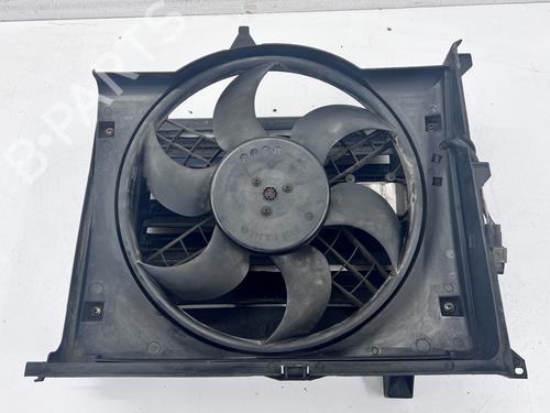 radiator-fan-bmw-3-touring-e46-1999-2000-2001-2002-2003-2004-2005-39679658 main image