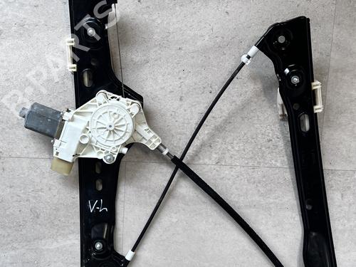 Front left window mechanism BMW 3 (E90) 320 i | BP39673417C22 - Image 2