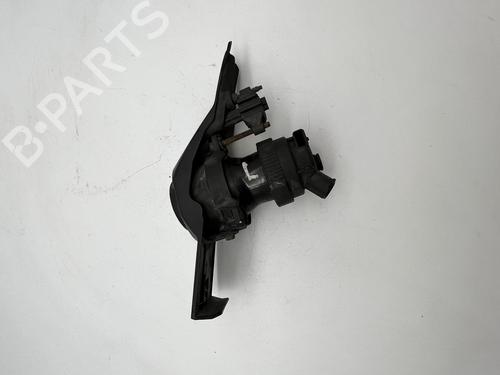 Left front fog light BMW 7 (E65, E66, E67) 740 d | BP39682261C30 - Image 4