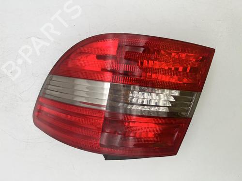 Højre baglygte Højre baglygte MERCEDES-BENZ B-CLASS Sports Tourer (W245) B 200 CDI (245.208) (136 hp) 39749357 39749357