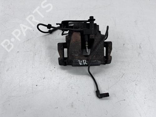 Højre bremsekaliber foran Højre bremsekaliber foran MERCEDES-BENZ E-CLASS (W210) E 320 4-matic (210.082) (224 hp) 39681464 39681464