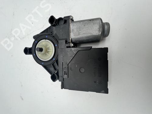 Left front window motor VW GOLF V (1K1) 1.4 16V | BP39671386E21 - Image 3