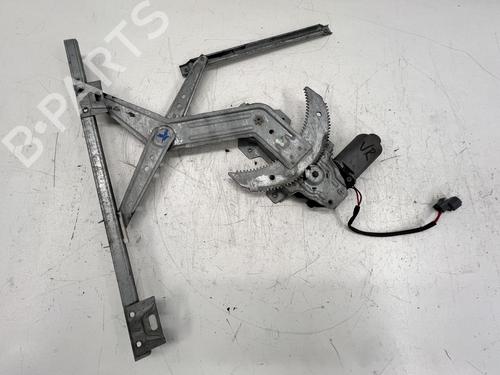 Rudehejsemotor forskærm højre Rudehejsemotor forskærm højre 39679239 39679239