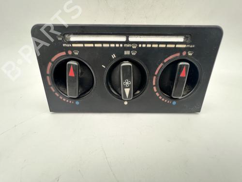 AC-Styringsenhed/Manøvreenhed AC-Styringsenhed/Manøvreenhed MERCEDES-BENZ 123 Saloon (W123) 240 D (123.123) (72 hp) 39676101 39676101