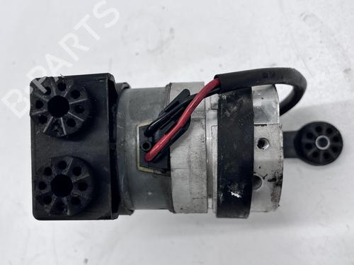 Vacuum pump BMW 7 (E65, E66, E67) 730 d | BP39671493M80 - Image 3