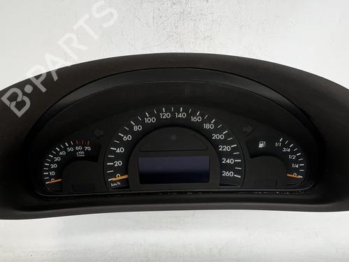 Used Instrument cluster Instrument cluster MERCEDES-BENZ C-CLASS (W203) C 200 Kompressor (203.045) (163 hp) 39673073 39673073