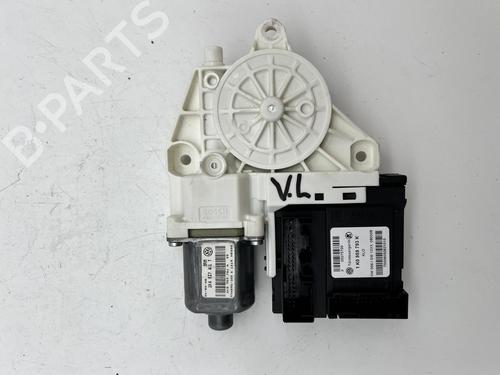 Used Left front window motor Left front window motor VW GOLF VI Variant (AJ5) 2.0 TDI (140 hp) 39678711 39678711