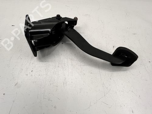 Used Break pedal Break pedal 39682543 39682543