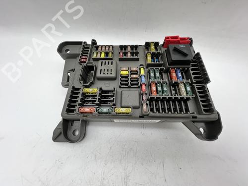 Used Fuse box Fuse box BMW X5 (E70) 3.0 sd (286 hp) 39677337 39677337