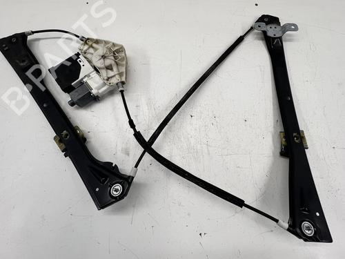 Left front window motor VW GOLF V Variant (1K5) 1.9 TDI | BP39677409E21 - Image 2