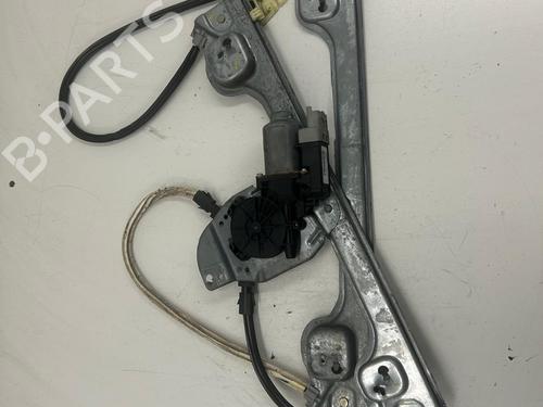 Used Front left window mechanism Front left window mechanism PEUGEOT 1007 (KM_) 1.4 (75 hp) 39679424 39679424