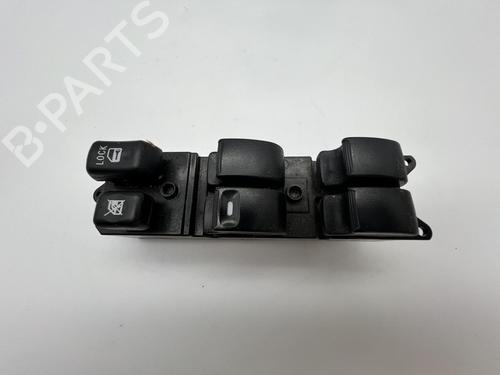 switch-mitsubishi-lancer-viii-sportback-cx_a-2007-39671413 main image
