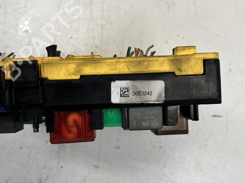 Fuse box OPEL VIVARO C Bus (K0) 1.5 | BP39679605E1 - Image 5