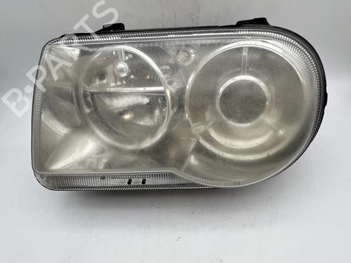 Faro anteriore destro Faro anteriore destro CHRYSLER 300C Touring (LX, LE) 3.0 CRD (218 hp) 39683226 39683226
