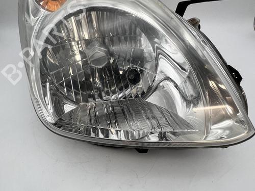 Højre forlygte Højre forlygte NISSAN PIXO (UA0) 1.0 (68 hp) 39676829 39676829